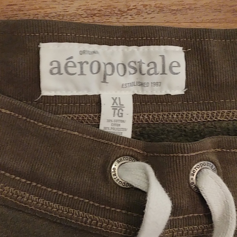 Aéropostale Olive Green Raw Hem Shorts Size XL Athletic Lounge Shorts - Picture 4 of 7